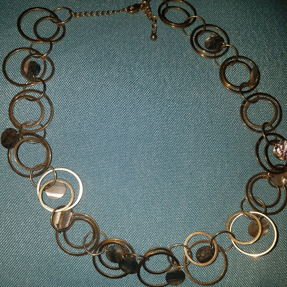 SOLD. Gold and mother Pearl necklace and earrings